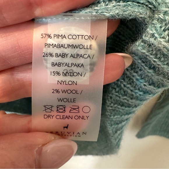 Peruvian Connection Ribbed Boyfriend Cardian in Teal - Picture 6 of 9